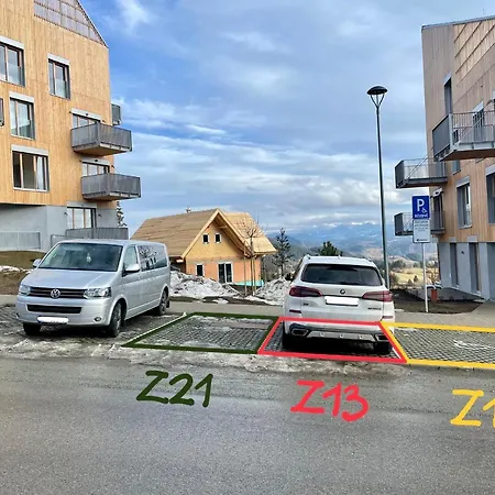 Kubínska Hoľa - Hillside Point *